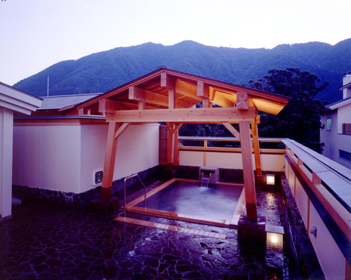 Hotel Minoya à Yahiko Extérieur photo