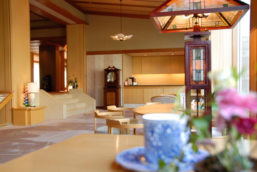 Hotel Minoya à Yahiko Extérieur photo